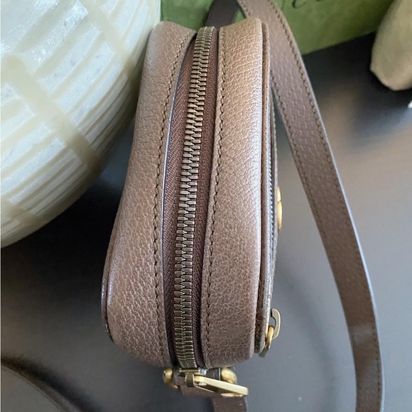 GUCCI GG SMALL SHOULDER BAG - Picture 7 of 10